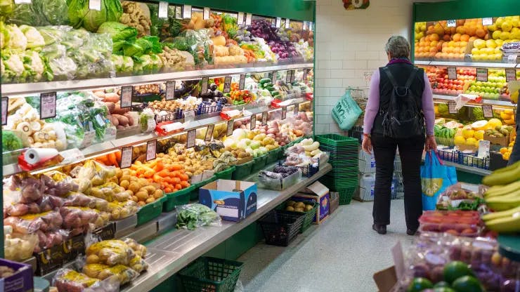 Lạm phát của Anh giảm xuống 6,7%, thấp hơn kỳ vọng khi giá thực phẩm giảm