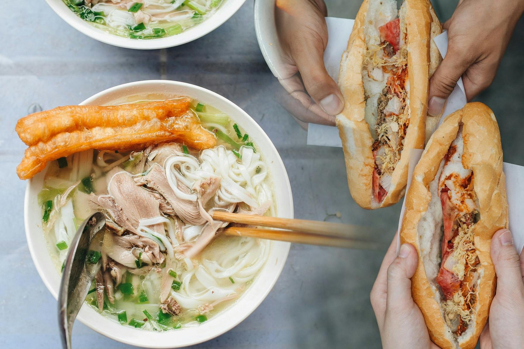 Bánh mì, phở của Việt Nam lọt top 60 món ăn nhất định phải thử trên thế giới