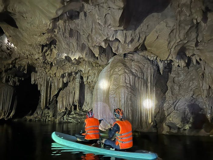Hang động mới được phát hiện ở Quảng Bình, Việt Nam