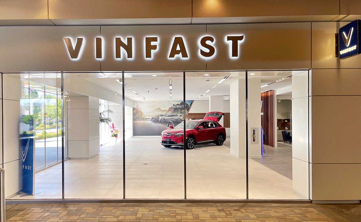 VinFast Việt Nam ký hợp đồng với các đại lý độc lập, mở rộng mạng lưới bán lẻ tại Mỹ 
